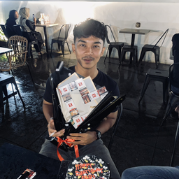 Mau Jalan Sama Aku?